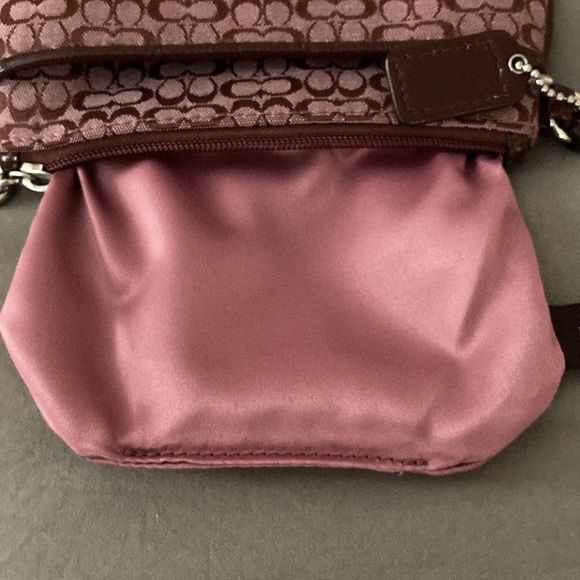 COACH Wristlet - Picture 8 of 10